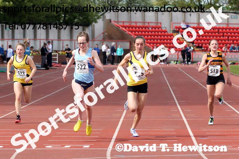 Womens under-17s 100 metres, North Eastern Track and Field Champs, Gateshead Stadium. Photo: David T. Hewitson/Sports for All Pics